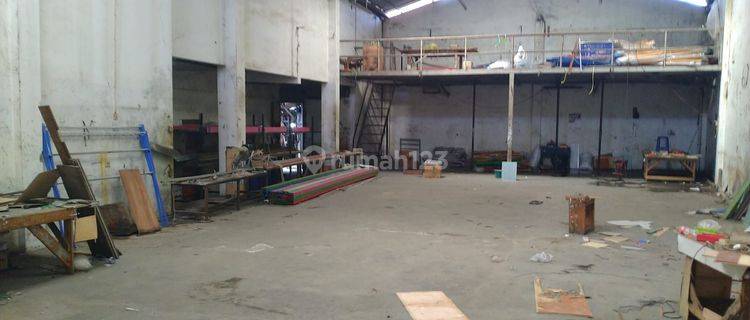 For Rent Gudang Luas di Sayap Tol Kopo Strategis 1
