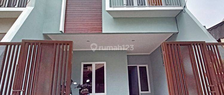 Rumah Baru 3 Lantai @ 2 Unit 1