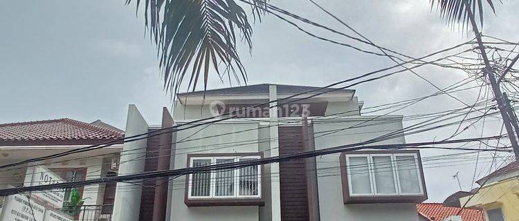 Rumah Minimalis Jalan Lebar 1
