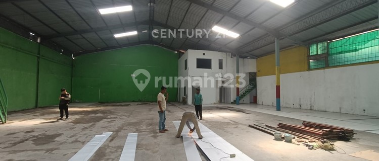 Gudang Strategis Di Simongan Semarang Barat 1