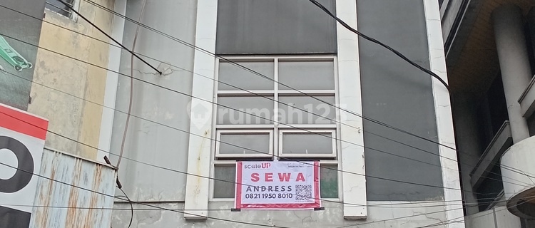 For Rent: Shop House in Commercial Area at Ahmad Yani Kosambi, Strategic Location. 1