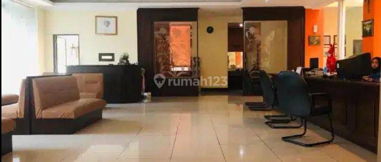 Dijual Gedung di Mainroad Supratman Bagus SHM Strategis  1