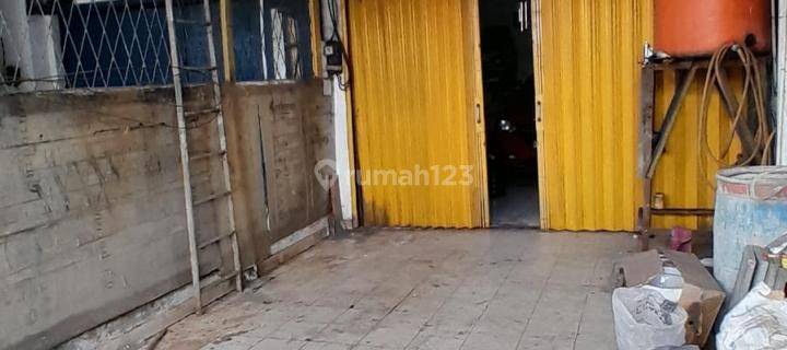 Dijual Ruko 3 Lantai Bambu Larang Cengkareng 1