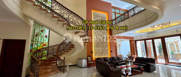 For Sale Luxurious 2-Story House in Bukit Gading Mediterania, Kelapa Gading n1104 1