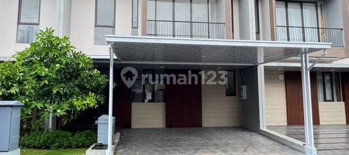 Lokasi Prime & Strategis! Rumah Disewakan di Summarecon Mutiara Akses Langsung Tol & Bandara 1