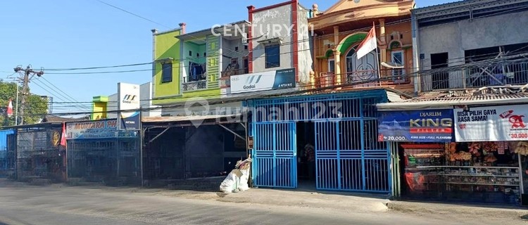 Strategic and Ready-to-Occupy Shophouse on Dr. Leimena Street 1