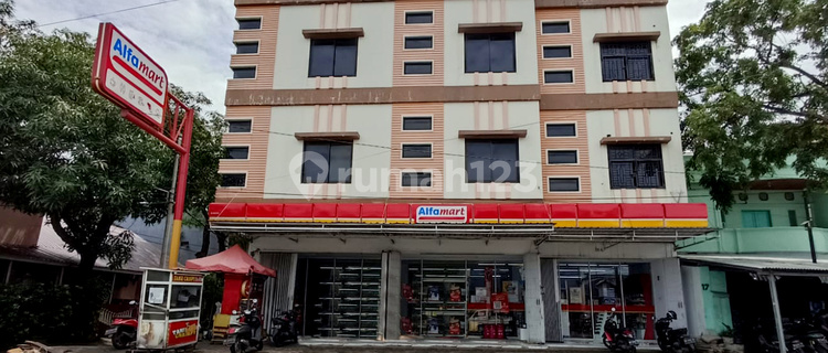 Business-Ready Shop House on Jl. Gagak, Makassar 1