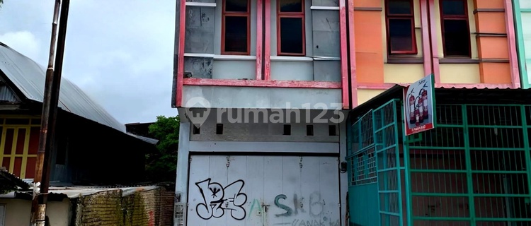 Ready-to-Occupy Shop House on Daeng Ramang Sudiang Main Road 1