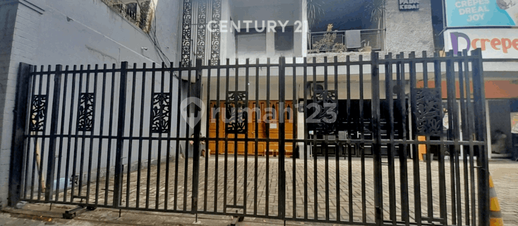 Strategic Shop House on the Main Axis of Old Hertasning, Heavy Traffic 1