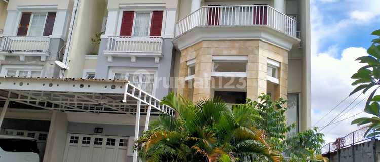 RUMAH SIAP HUNI DI CITRLAND CELEBES CLUSTER BROWN CORDOVAN 1