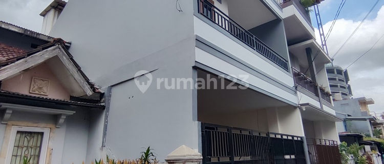 New Ready-to-Occupy House in Catalina Cluster Gading Serpong 1