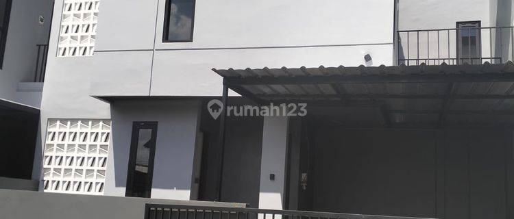 Rumah Mewah Modern Furnished di Sayap Pantai Kedungu Bali 1