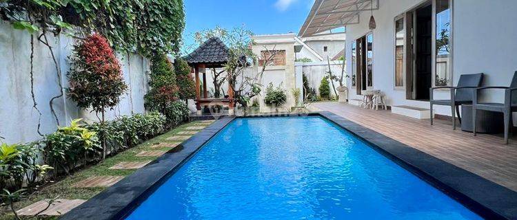 Private Villa Cantik Siap Huni di Ungasan Area 1