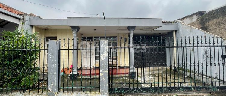 Repositioned Price Drop Again *Sell Land Calculation House Still Habitable Good Strategic Potential for Boarding House* 1