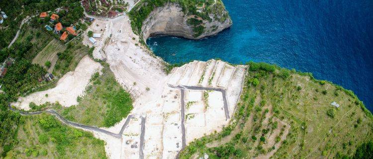 Plot of land ready to be built on the edge of the cliff in Nusa Penida Bali 1