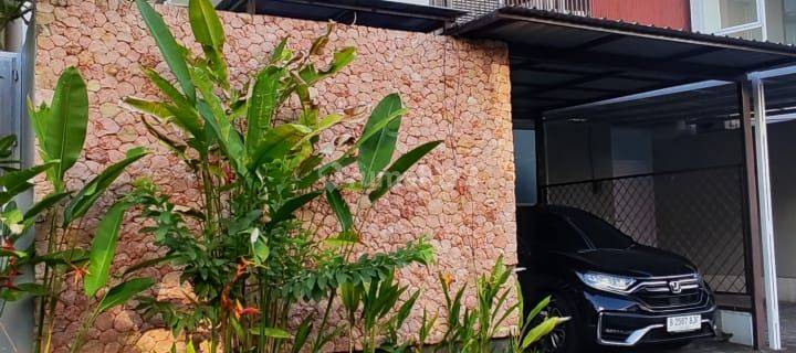 Dijual Rumah Berlokasi Strategis di Sunset Road Bali 1