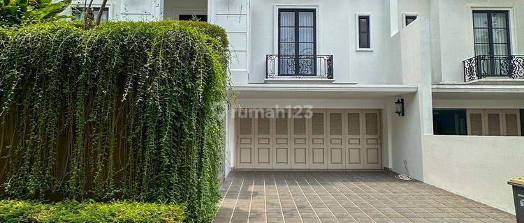 Disewakan Rumah Mewah Siap Huni Dalam Cluster Cipete 1