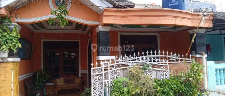 Dijual cepat rumah 1.5 lantai siap huni di dasana indah 1