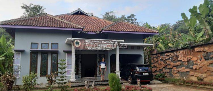 Rumah dekat Candi Borobudur 1