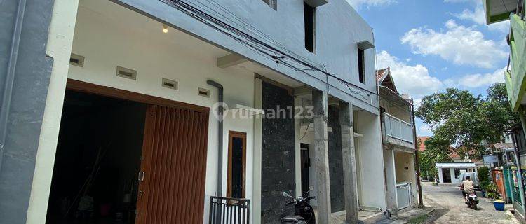 Rumah kos 15 kamar di TIRTO UTOMO LANDUNGSARI, Malang  1