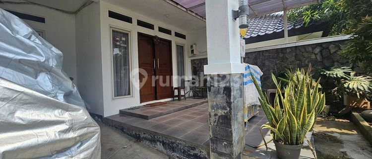  Rumah Cantik Harga Bagus Dekat Pintu Tol Komplek Cinere 1