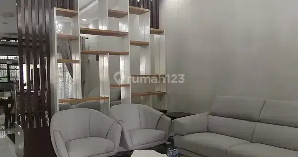 Modern Estetik Pula Rumah Idaman Di Gegerkalong Setiabudi Bandung 1