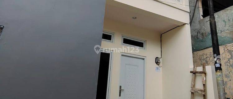 Rumah 2 Lantai Bagus Unfurnished SHM Di Mangga Besar Jakpus 1