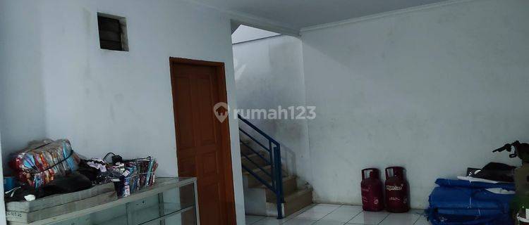 *pasti Terjual Rumah Siap Huni Jarang Ada Lokasi Di Sekitar Angke Jakarta Barat Zona Boz Boz Konveksi*7 X26 Meter2,5 Lantai Cor Full Kamar Tidur 3+1kamar Mandi 2+1shm Hadap Utara *hrga Jual Rp 4,2 Milyard Nepis* 1