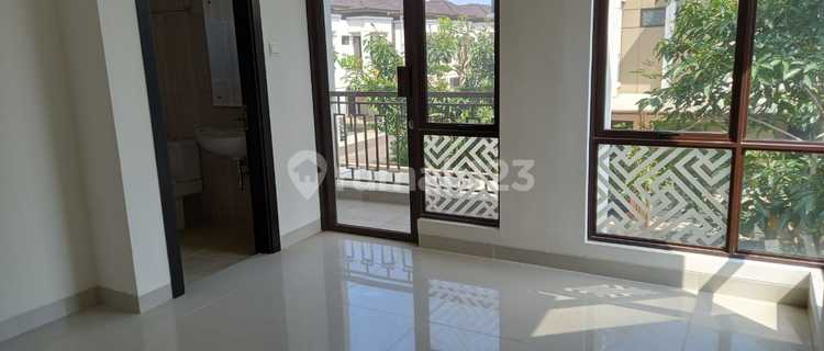 Comfortable Minimalist Hook House at Podomoro Park Bandung 1