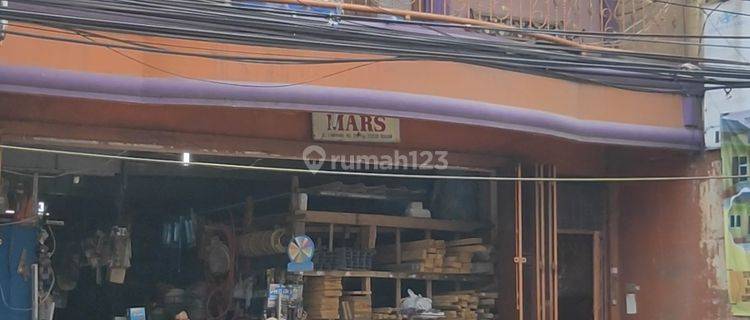 Ruko 3 Lantai Lengkap Strategis di Jalan Raya Empang 1