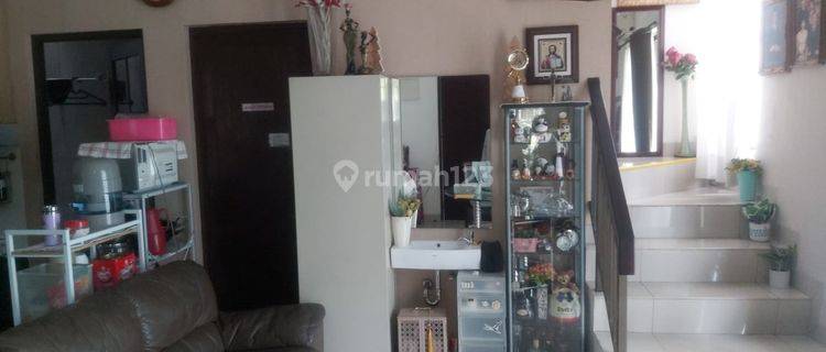 Disewakan Cluster Green Village 2 Lantai Semifurnished, Tangerang 1