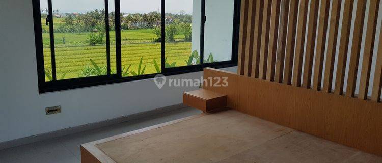 Villa Modern Luxury View Sawah Furnished Lokasi Jalan Pantai Nyanyi Tabanan 1