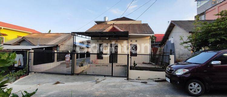 Rumah Pusat Kota Balikpapan Dekat Bandara 037JR 1