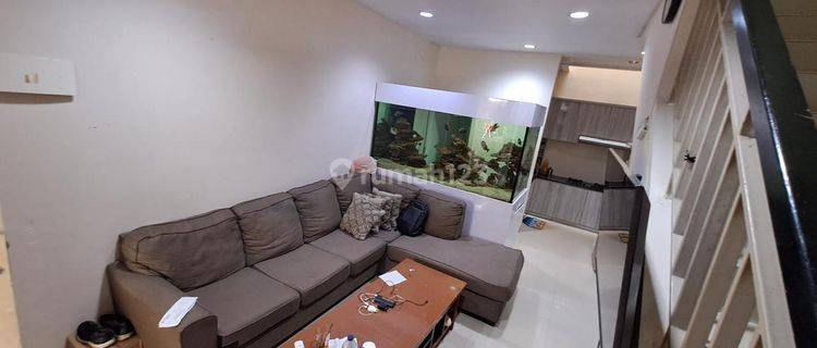 Rumah SHM di Layar permai 2lt 4x12 
lb 4x8 furnished Selatan 1