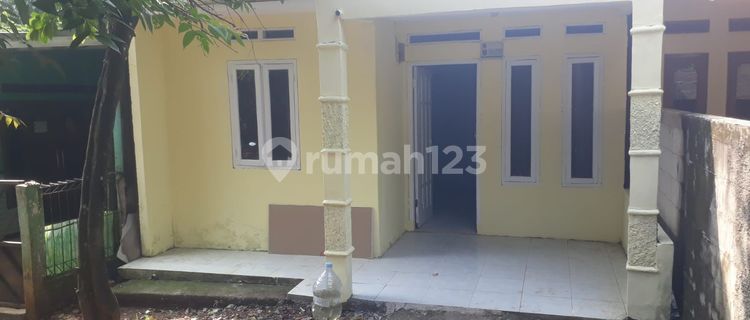 rumah akses motor luas tanah besar enak suasana adem dan nyaman harga bisa nego diutamakan cash ya rumah sudah renov di pasir putih sawangan murah 1