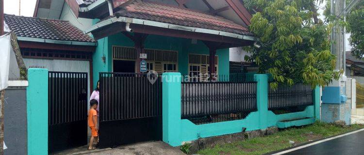 Rumah di Makassar Sekitar Jalan Hartaco, Jalan Daeng Tata, Tamalate, Makassar 1