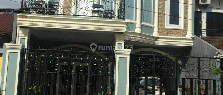 Rumah di Makassar Sekitar Jalan Urip Sumorharjo, Jalan Kalumpang, Jalan Sunu , Makassar 1