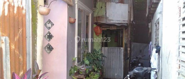 Rumah di Makassar Sekitar Jalan Tol Reformasi, Jalan Pannampu, Tallo, Makassar 1