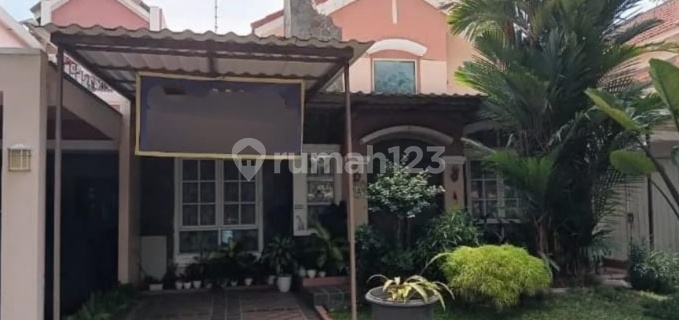 RUMAH DIJUAL DI GRAHA PADMA 1