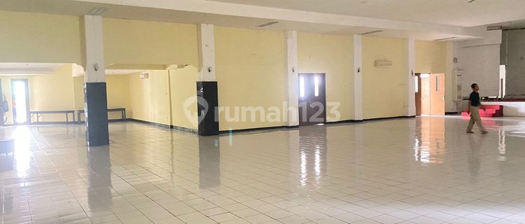 FOR SALE BUILDING IN BANYUMANIK 1
