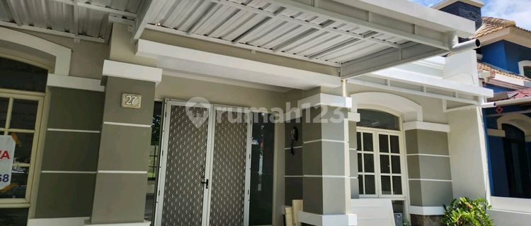 Ready-to-Live House In Graha Padma 1