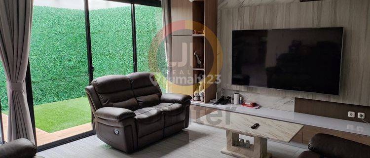 Rumah Jual Full Furnished, Green Garden Residence, Jakarta Barat 1