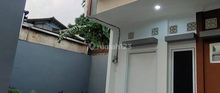 Dijual Rumah Minimalis Modern 2 lantai di Kemayoran Jakarta pusat  1