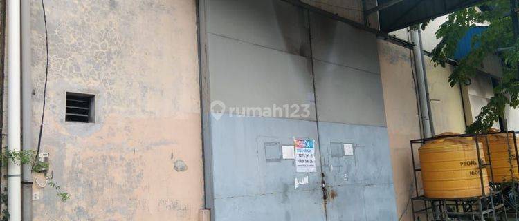 Disewakan Gudang 2 Lantai Bagus Di Mutiara Tambak Langon, Sby 1