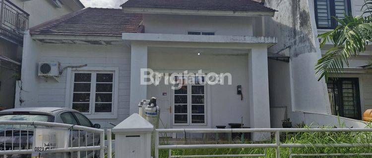 RUMAH MINIMALIS DI PERUMAHAN BALIKPAPAN BARU 1