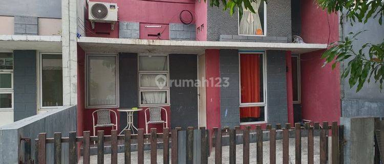 Rumah Bagus HGB di Candrabaga, Bekasi b0797  1