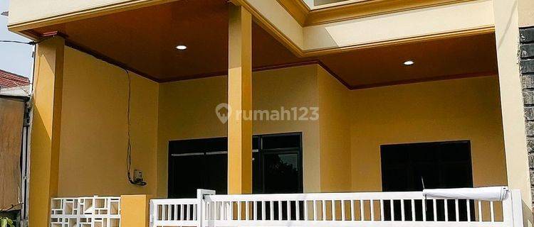 Rumah Unfurnished SHM di Pondok Ungu Sektor 5, Bekasi b0696  1