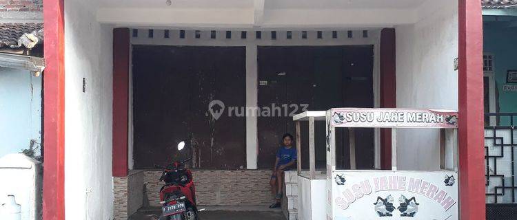 DISEWAKAN RUKO JALAN RAYA PABUARAN SAMPING PERUMAHAN D'LISDIN 1