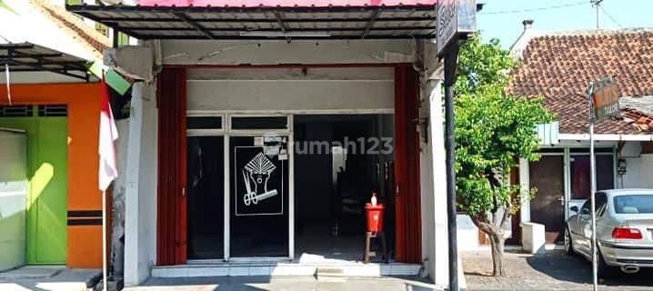 Disewakan Ruko Lb 250m2 Strategus Traffic Padat (semarang Tengah) 1