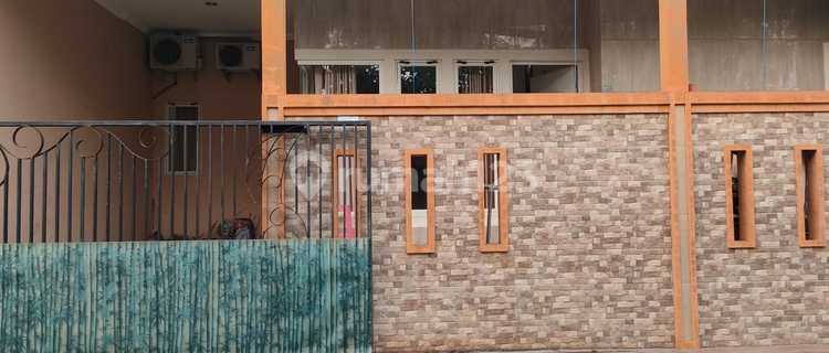 For Sale, New Nice House with SHM in Tanah Mas Esthetic, Flood-Free 1